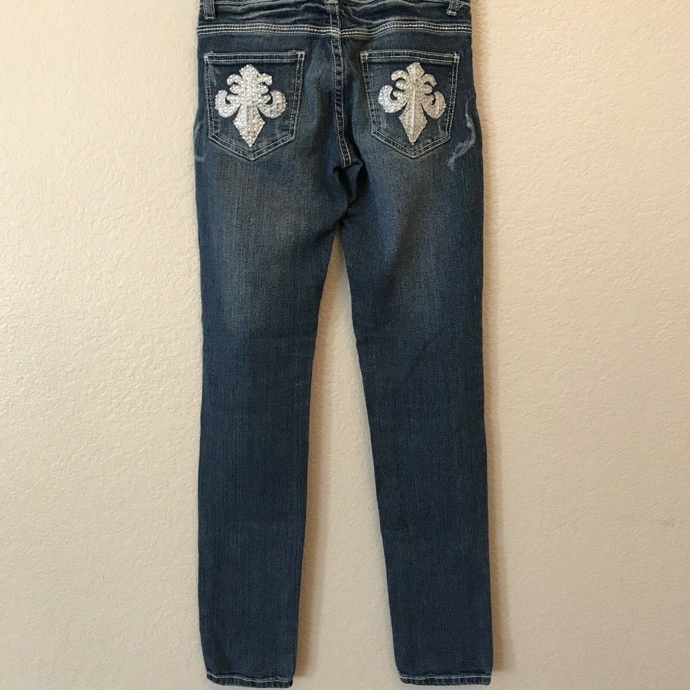 Red Rivet Destroyed Jeans Juniors - Picture 3 of 7